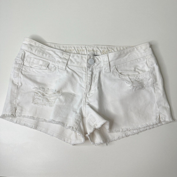 Adore Your Denim SPJ White Distress Denim Jean Shorts Raw Edge - Picture 2 of 11